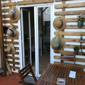 Apartment Flat With Terrace In Adamastor, Lissabon